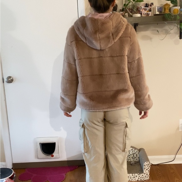 Faux Fur Zip Up Jacket from Paris France - Picture 5 of 7